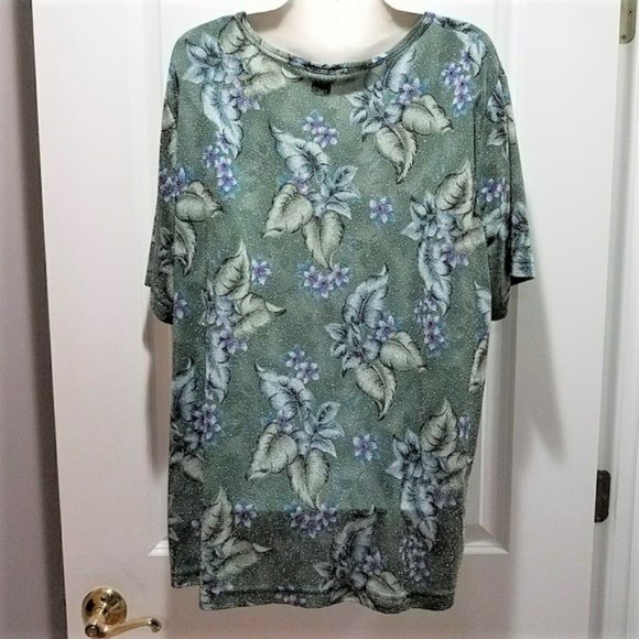 *SOLD*  Teddi Speckled Floral Festival Top 1X - Picture 2 of 7